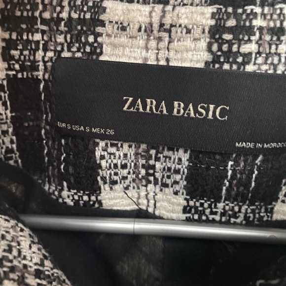 Zara Shacket - Picture 4 of 9